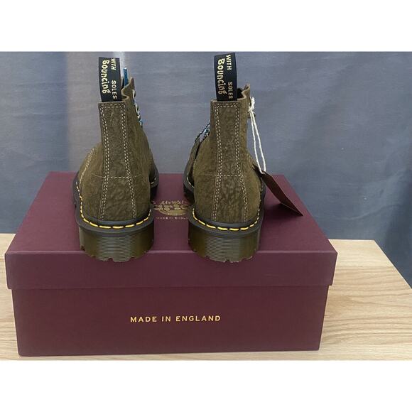 dr martens Airwaves Unisex 101 HDW Boots Size M6/W7 Suede Olive - Picture 5 of 6